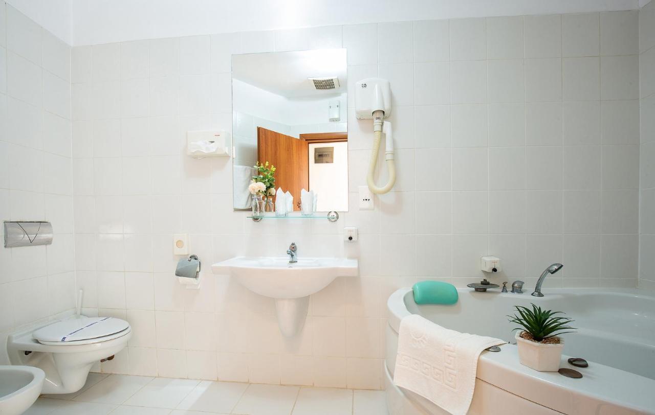 Hotel Dana 2 Satu Mare Luaran gambar